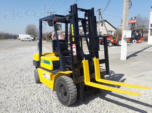 Погрузчик вилочный Komatsu 2,5 т.